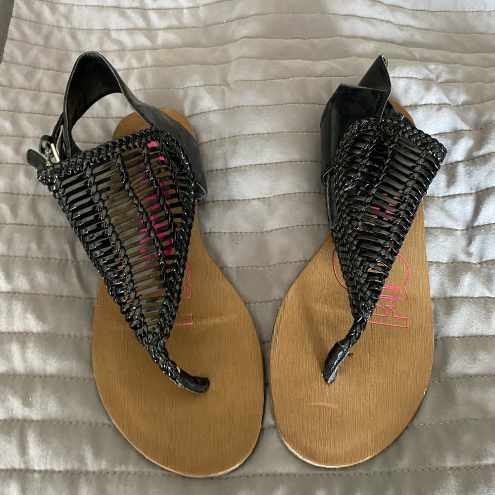 Black and Tan flat sandal